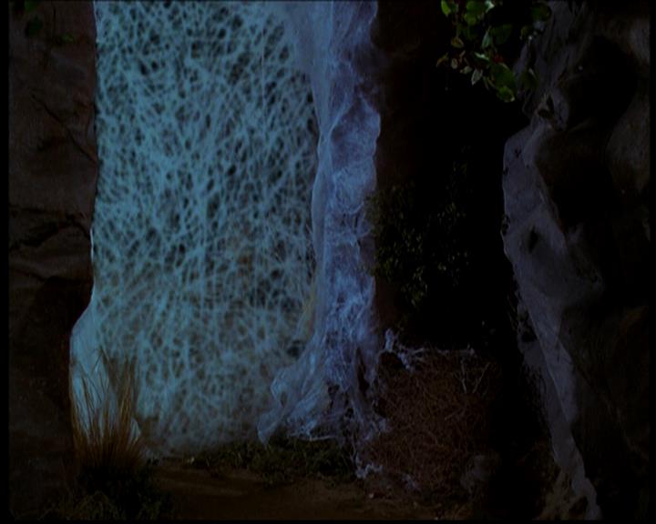 Charmed-Online-dot-618SpinCity1998.jpg