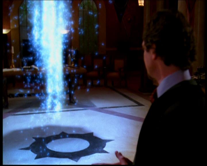 Charmed-Online-dot-618SpinCity2145.jpg