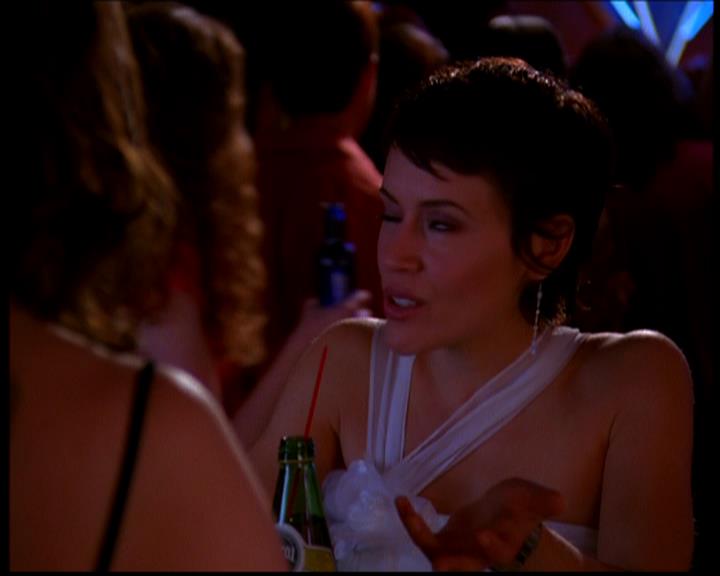 Charmed-Online-dot-618SpinCity2187.jpg
