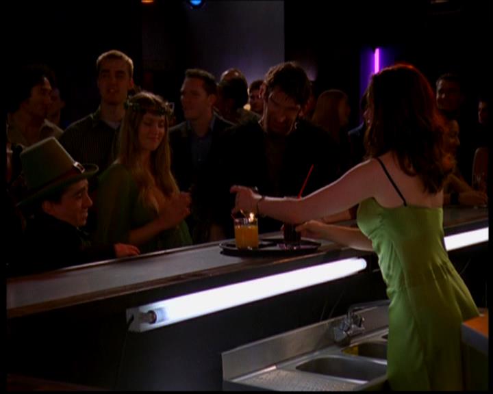 Charmed-Online-dot-618SpinCity2202.jpg