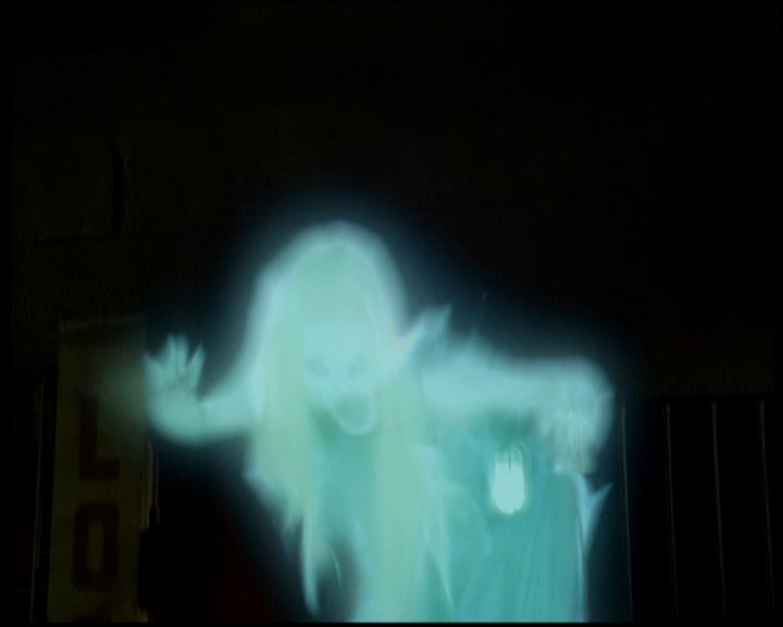 Charmed-Online-dot-619CrimesAndWitchDemeanors0077.jpg Charmed-Online-dot-619CrimesAndWitchDemeanors0077.jpg