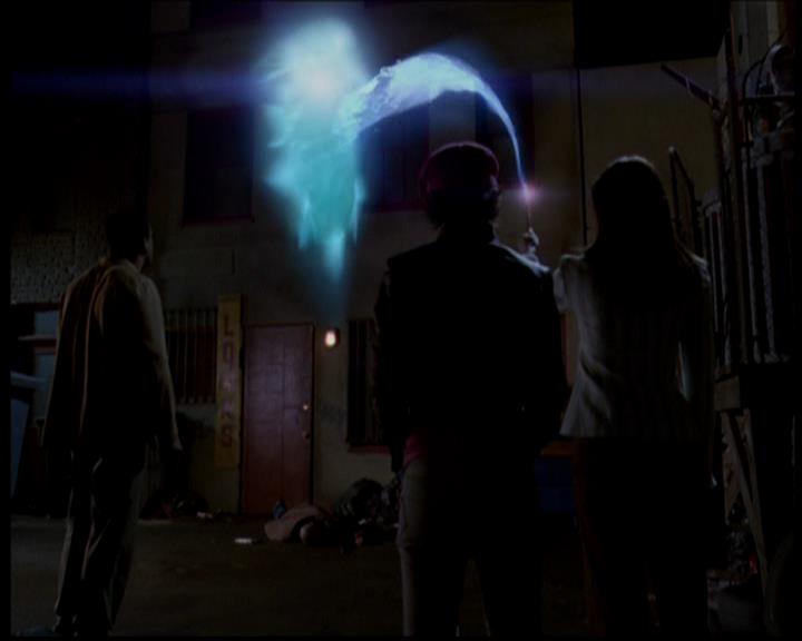 Charmed-Online-dot-619CrimesAndWitchDemeanors0085.jpg Charmed-Online-dot-619CrimesAndWitchDemeanors0085.jpg