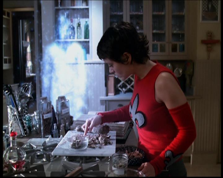Charmed-Online-dot-619CrimesAndWitchDemeanors0238.jpg