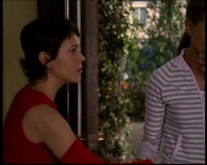 Charmed-Online-dot-619CrimesAndWitchDemeanors0297.jpg Charmed-Online-dot-619CrimesAndWitchDemeanors0297.jpg