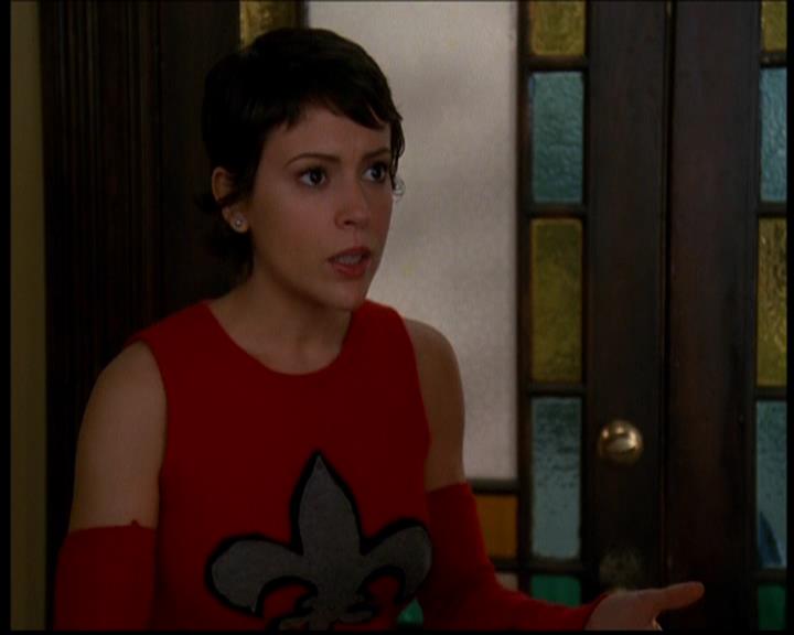 Charmed-Online-dot-619CrimesAndWitchDemeanors0302.jpg Charmed-Online-dot-619CrimesAndWitchDemeanors0302.jpg