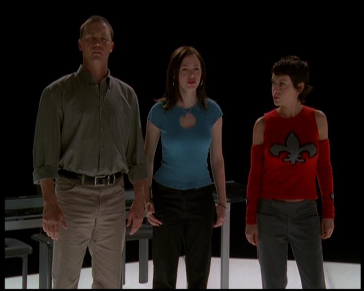Charmed-Online-dot-619CrimesAndWitchDemeanors0756.jpg