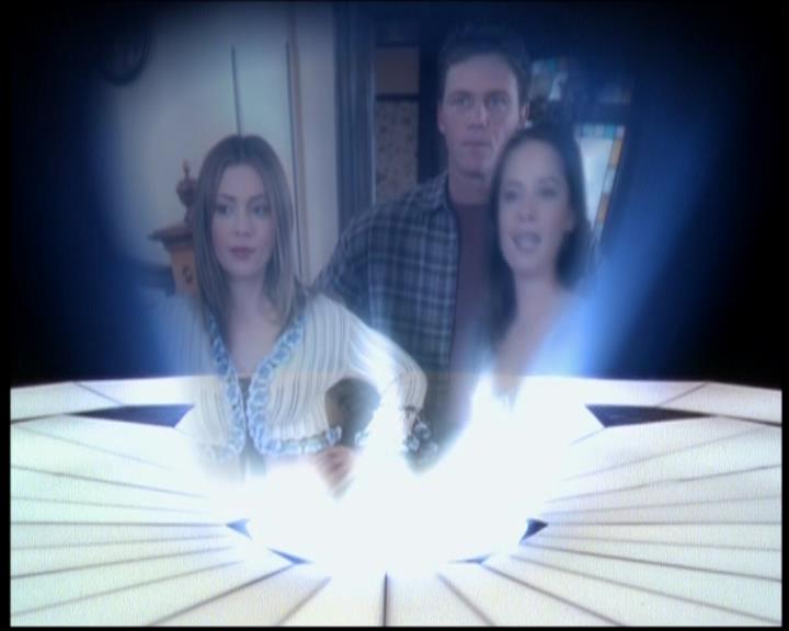 Charmed-Online-dot-619CrimesAndWitchDemeanors1058.jpg