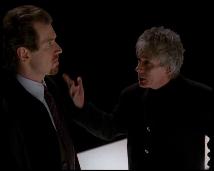 Charmed-Online-dot-619CrimesAndWitchDemeanors1092.jpg