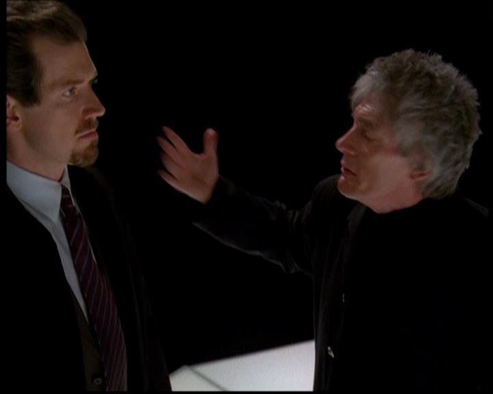 Charmed-Online-dot-619CrimesAndWitchDemeanors1093.jpg