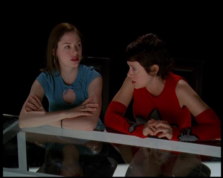 Charmed-Online-dot-619CrimesAndWitchDemeanors1114.jpg