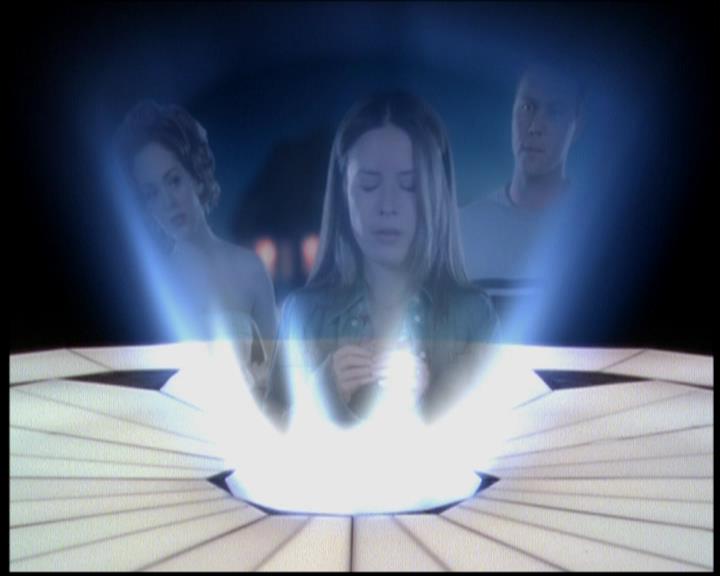 Charmed-Online-dot-619CrimesAndWitchDemeanors1190.jpg