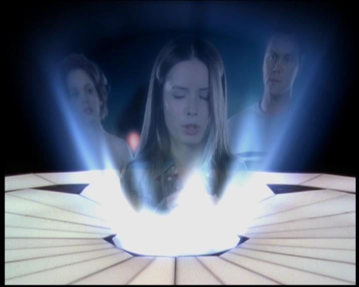 Charmed-Online-dot-619CrimesAndWitchDemeanors1191.jpg