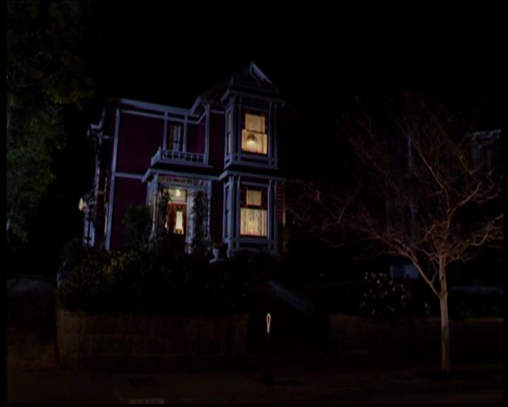 Charmed-Online-dot-619CrimesAndWitchDemeanors1452.jpg