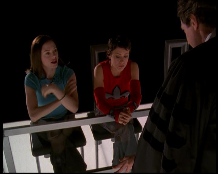 Charmed-Online-dot-619CrimesAndWitchDemeanors1509.jpg