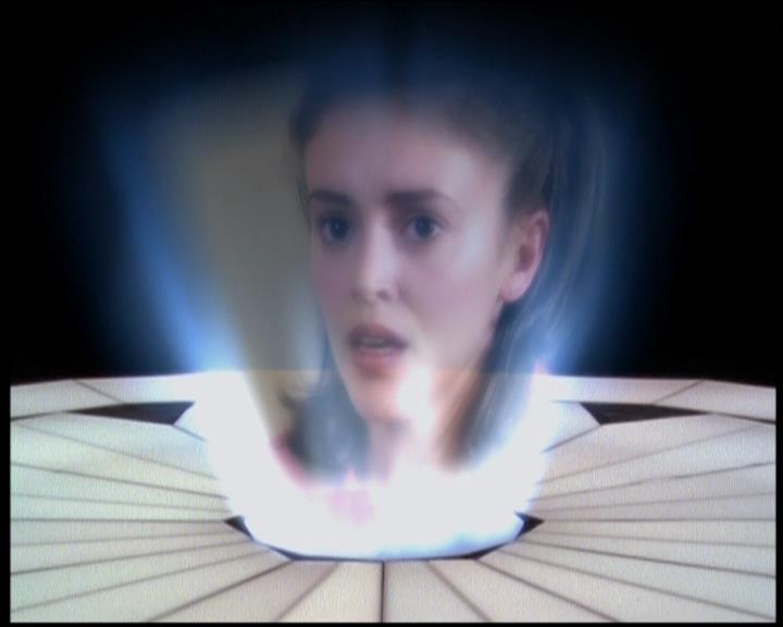 Charmed-Online-dot-619CrimesAndWitchDemeanors1563.jpg