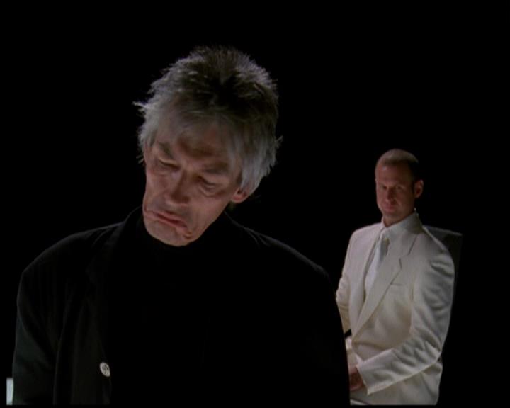 Charmed-Online-dot-619CrimesAndWitchDemeanors1597.jpg