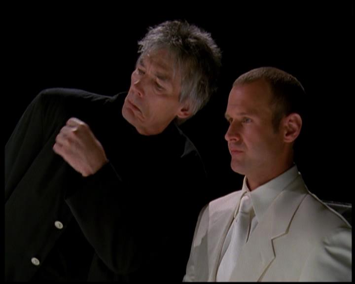 Charmed-Online-dot-619CrimesAndWitchDemeanors1657.jpg Charmed-Online-dot-619CrimesAndWitchDemeanors1657.jpg