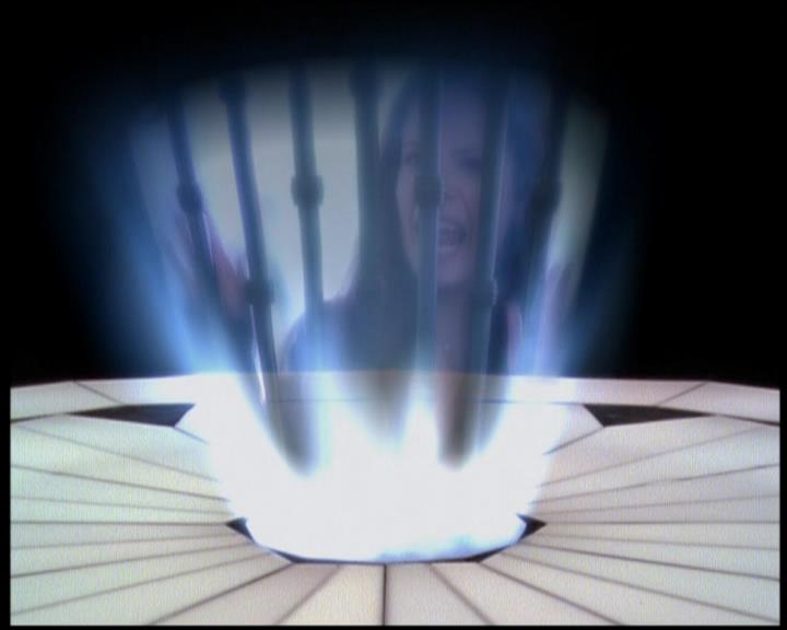 Charmed-Online-dot-619CrimesAndWitchDemeanors1663.jpg