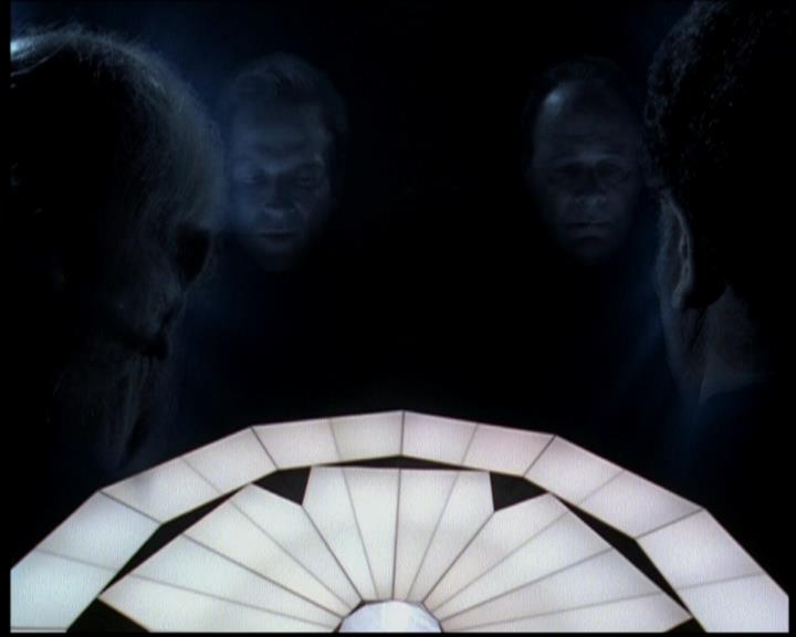 Charmed-Online-dot-619CrimesAndWitchDemeanors1852.jpg Charmed-Online-dot-619CrimesAndWitchDemeanors1852.jpg