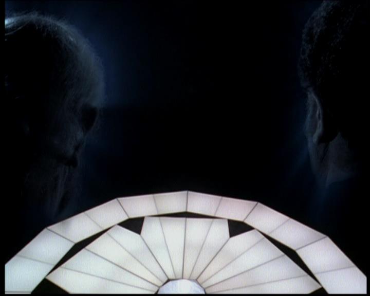 Charmed-Online-dot-619CrimesAndWitchDemeanors1854.jpg