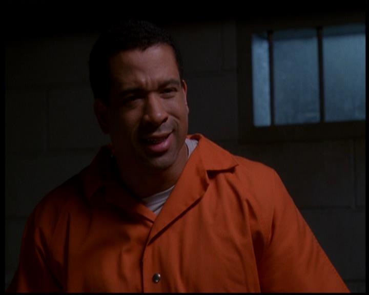 Charmed-Online-dot-619CrimesAndWitchDemeanors1922.jpg