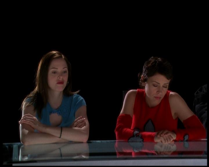 Charmed-Online-dot-619CrimesAndWitchDemeanors1933.jpg Charmed-Online-dot-619CrimesAndWitchDemeanors1933.jpg