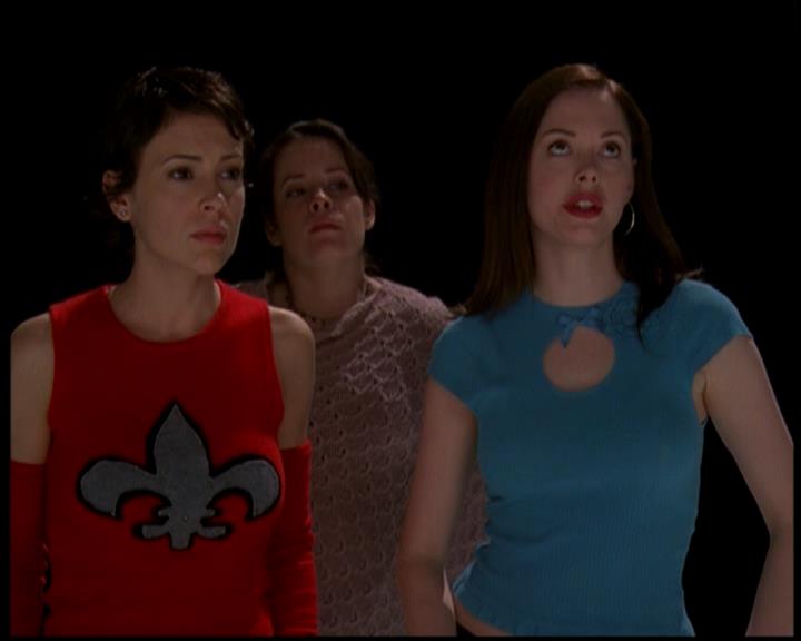 Charmed-Online-dot-619CrimesAndWitchDemeanors2191.jpg