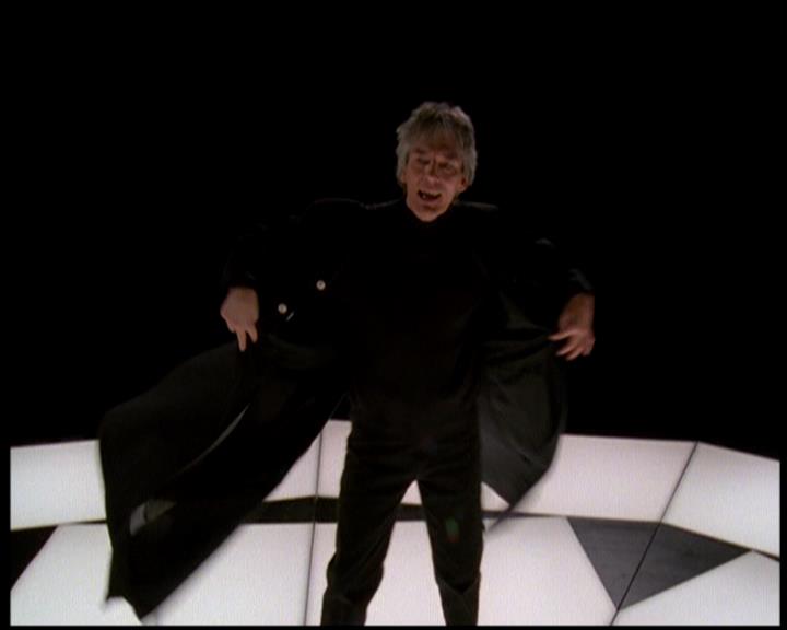 Charmed-Online-dot-619CrimesAndWitchDemeanors2298.jpg
