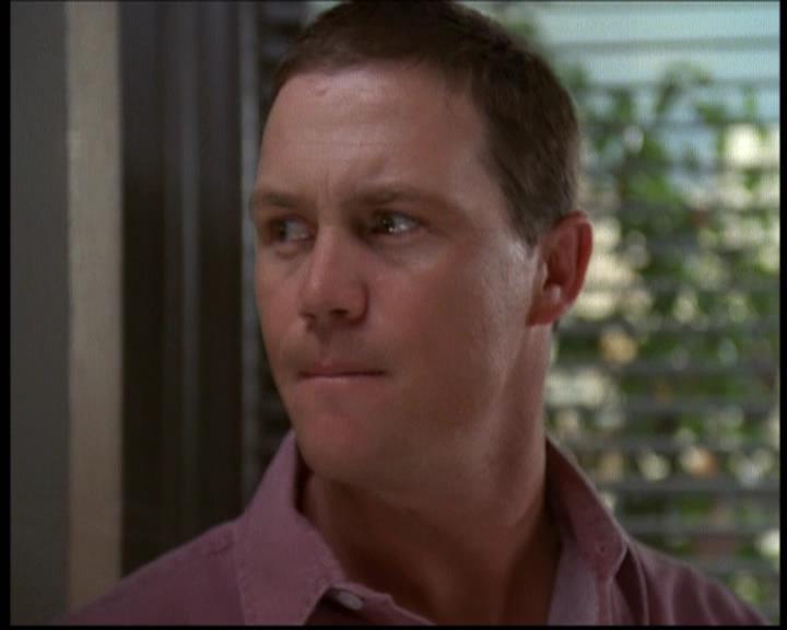 Charmed-Online-dot-net_620AWrongDaysJourneyIntoRight1805.jpg