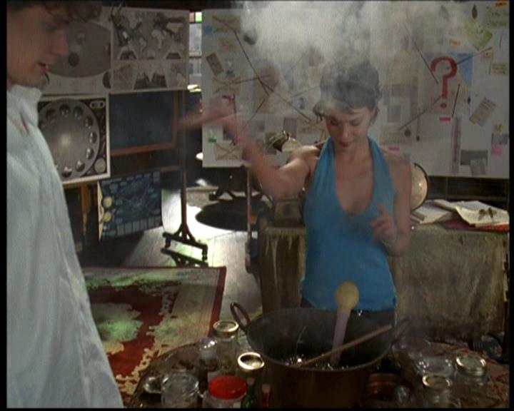 Charmed-Online-dot-net_620AWrongDaysJourneyIntoRight1848.jpg