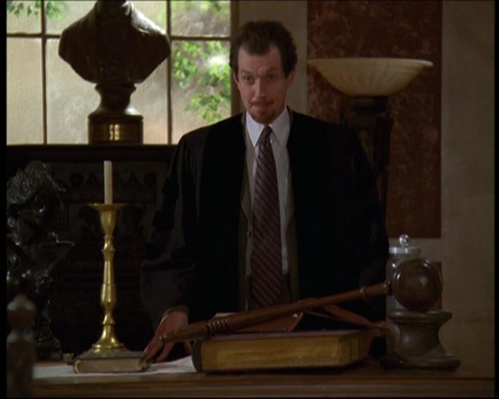 Charmed-Online-dot-net_621WitchWars0087.jpg Charmed-Online-dot-net_621WitchWars0087.jpg