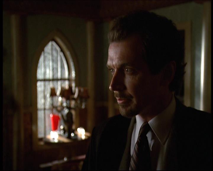 Charmed-Online-dot-net_621WitchWars0177.jpg Charmed-Online-dot-net_621WitchWars0177.jpg