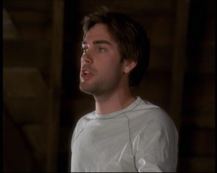 Charmed-Online-dot-net_621WitchWars0279.jpg
