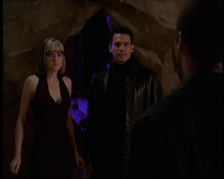 Charmed-Online-dot-net_621WitchWars0414.jpg