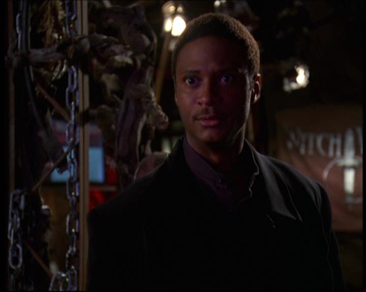 Charmed-Online-dot-net_621WitchWars0416.jpg