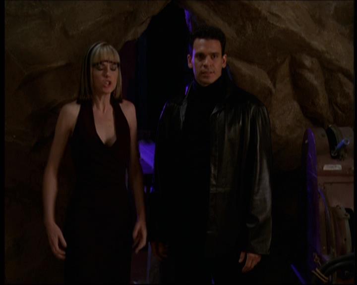 Charmed-Online-dot-net_621WitchWars0417.jpg Charmed-Online-dot-net_621WitchWars0417.jpg