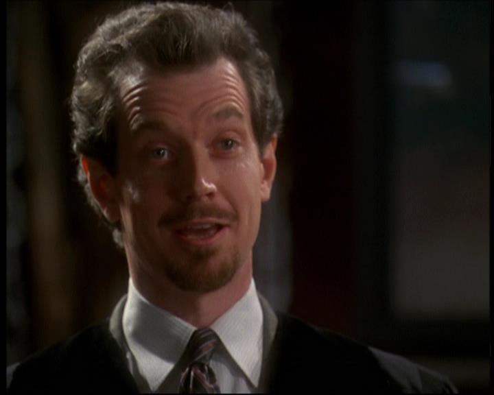 Charmed-Online-dot-net_621WitchWars0620.jpg Charmed-Online-dot-net_621WitchWars0620.jpg