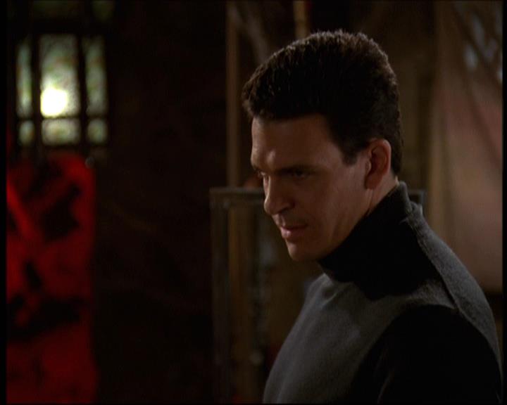 Charmed-Online-dot-net_621WitchWars0646.jpg Charmed-Online-dot-net_621WitchWars0646.jpg