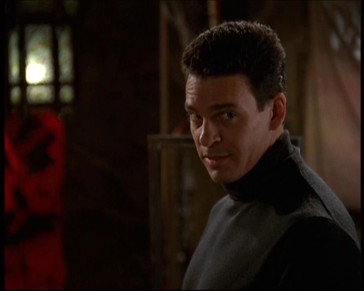 Charmed-Online-dot-net_621WitchWars0647.jpg Charmed-Online-dot-net_621WitchWars0647.jpg