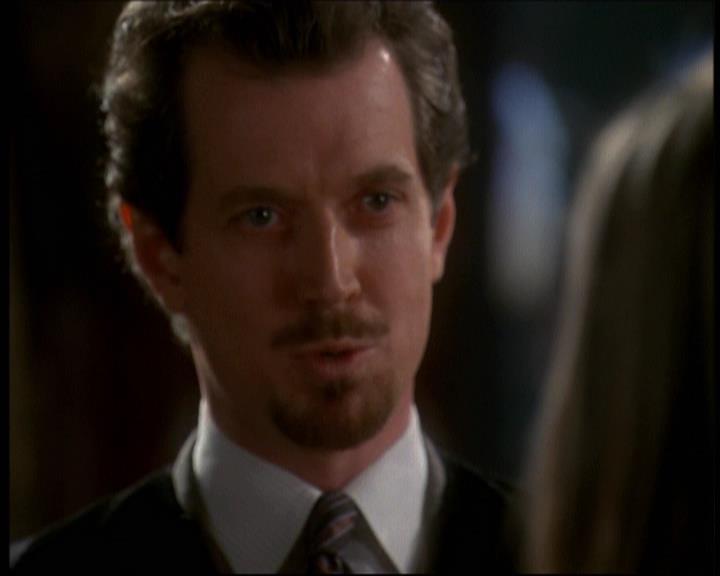 Charmed-Online-dot-net_621WitchWars0663.jpg Charmed-Online-dot-net_621WitchWars0663.jpg