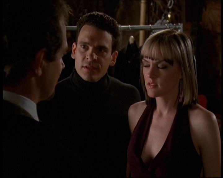 Charmed-Online-dot-net_621WitchWars0690.jpg Charmed-Online-dot-net_621WitchWars0690.jpg