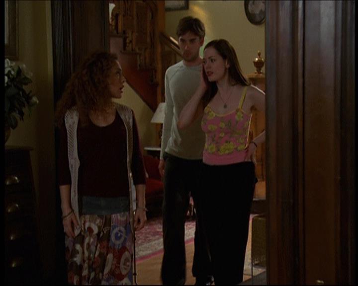 Charmed-Online-dot-net_621WitchWars0918.jpg Charmed-Online-dot-net_621WitchWars0918.jpg