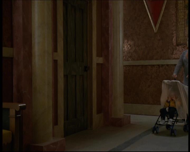 Charmed-Online-dot-net_621WitchWars0965.jpg