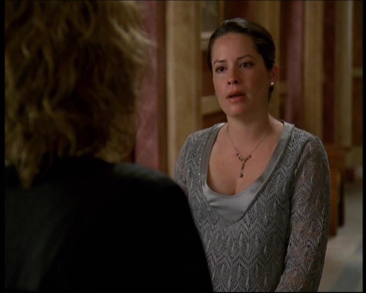 Charmed-Online-dot-net_621WitchWars0974.jpg Charmed-Online-dot-net_621WitchWars0974.jpg