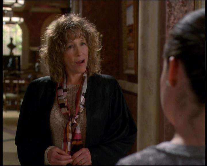 Charmed-Online-dot-net_621WitchWars0978.jpg Charmed-Online-dot-net_621WitchWars0978.jpg