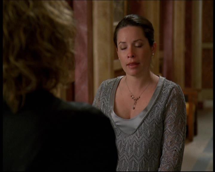 Charmed-Online-dot-net_621WitchWars0991.jpg Charmed-Online-dot-net_621WitchWars0991.jpg