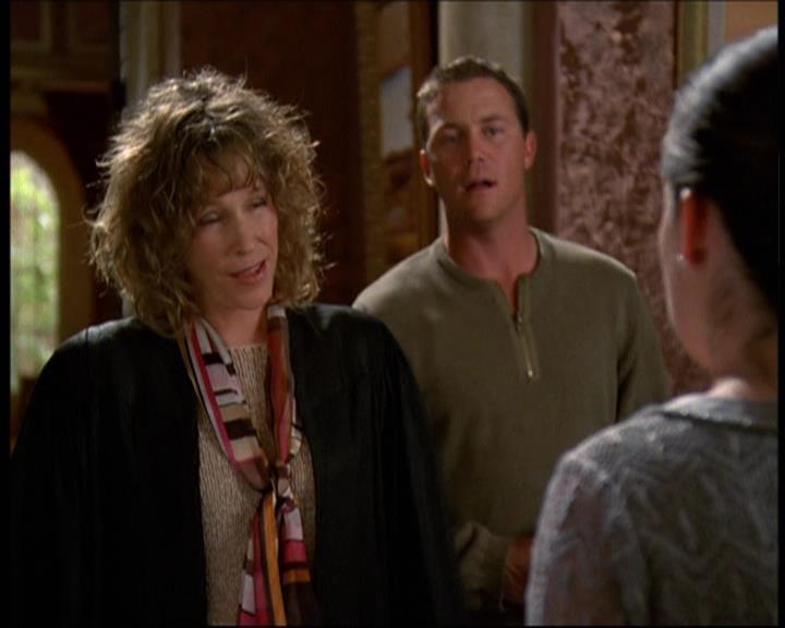 Charmed-Online-dot-net_621WitchWars1001.jpg Charmed-Online-dot-net_621WitchWars1001.jpg