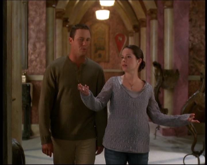 Charmed-Online-dot-net_621WitchWars1028.jpg Charmed-Online-dot-net_621WitchWars1028.jpg