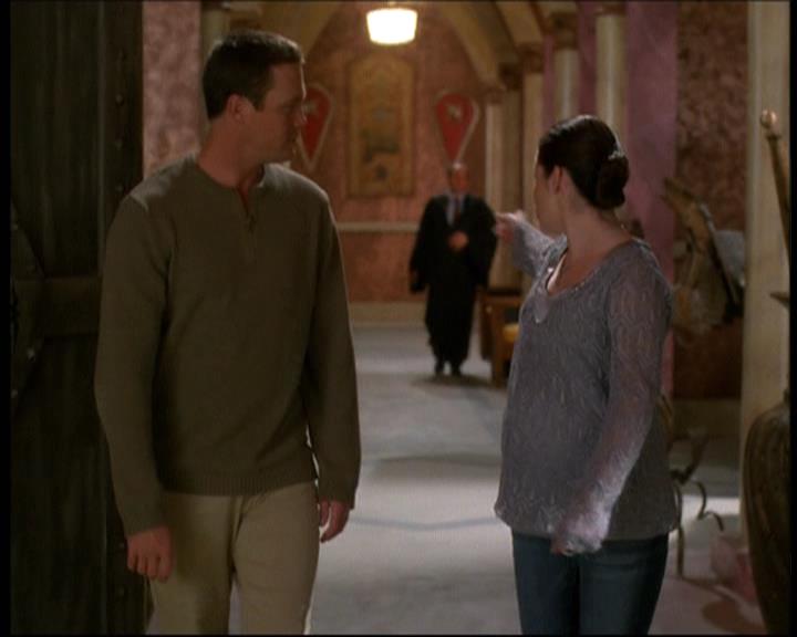 Charmed-Online-dot-net_621WitchWars1031.jpg Charmed-Online-dot-net_621WitchWars1031.jpg