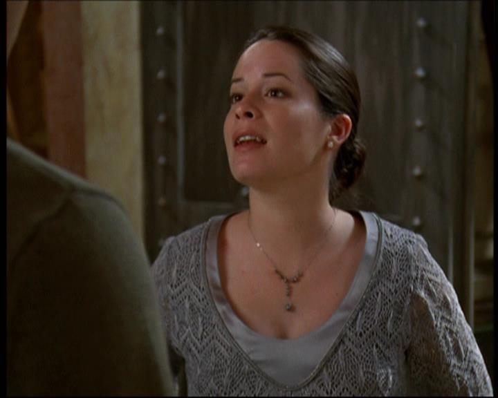 Charmed-Online-dot-net_621WitchWars1042.jpg Charmed-Online-dot-net_621WitchWars1042.jpg